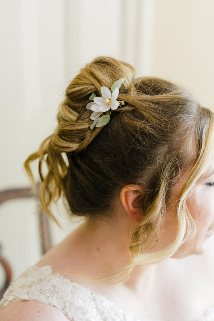 Close up bride hair Succop Nature Park May Wedding 