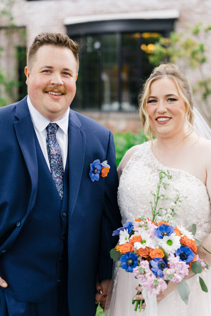 Couple portrait with architecture photos historic Succop mansion