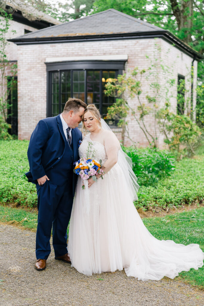 Bride groom architecture photos historic Succop mansion